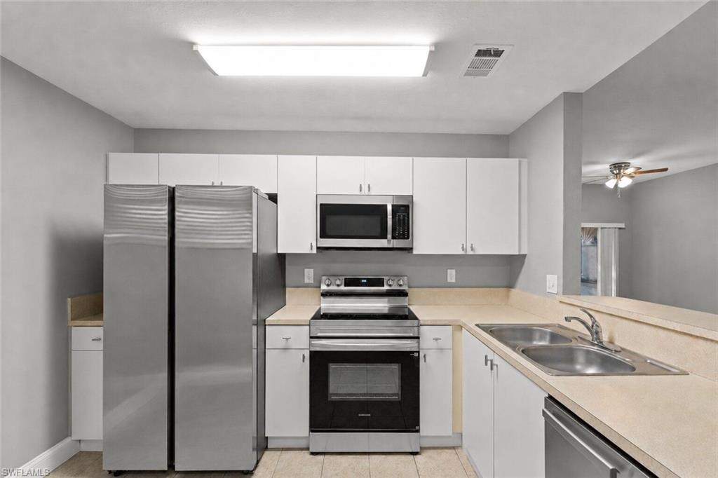 4109 Bellasol CIR 1114 photo 11