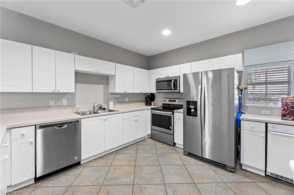 4109 Bellasol CIR 1114 photo 39