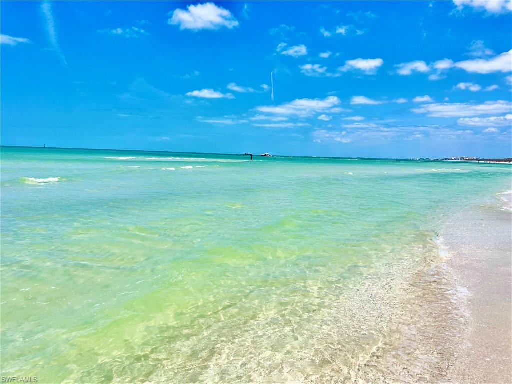 BEAUTIFUL SWF BEACHES