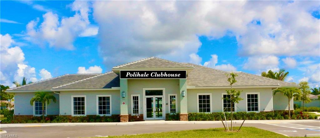 CLUB HOUSE