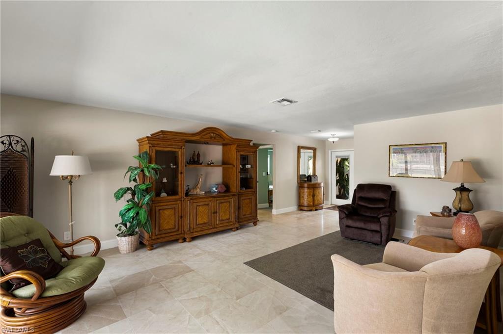 27565 Imperial Shores BLVD photo 7