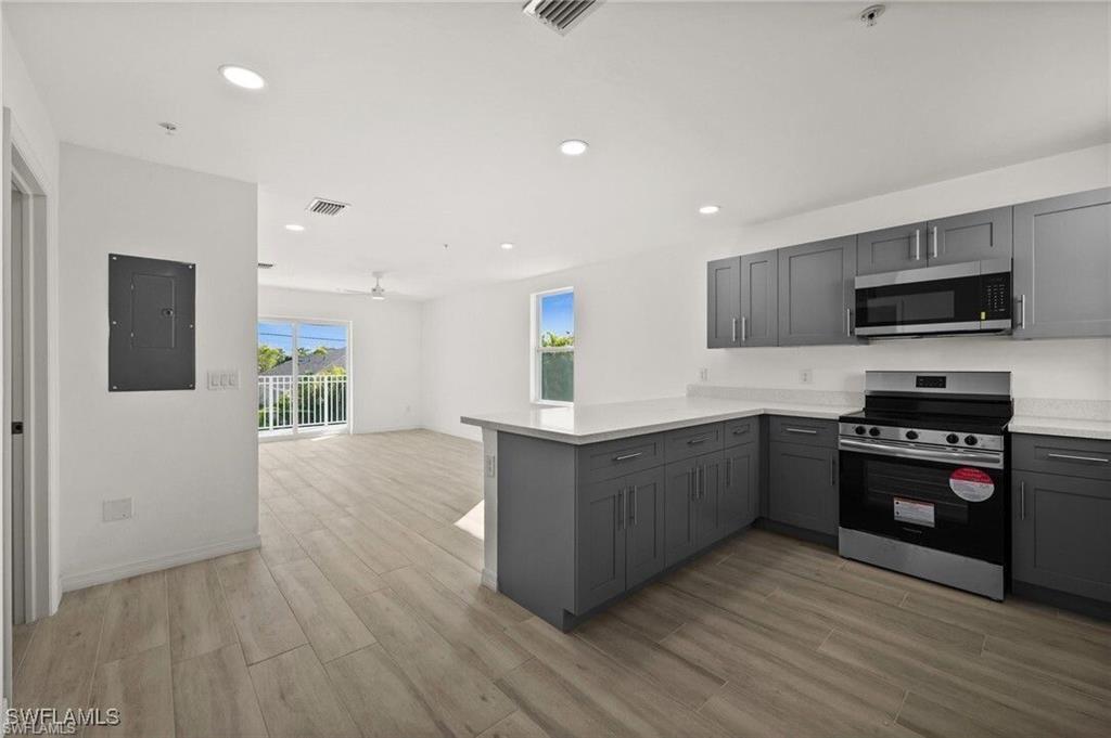3815 Chiquita BLVD S 201 photo 9