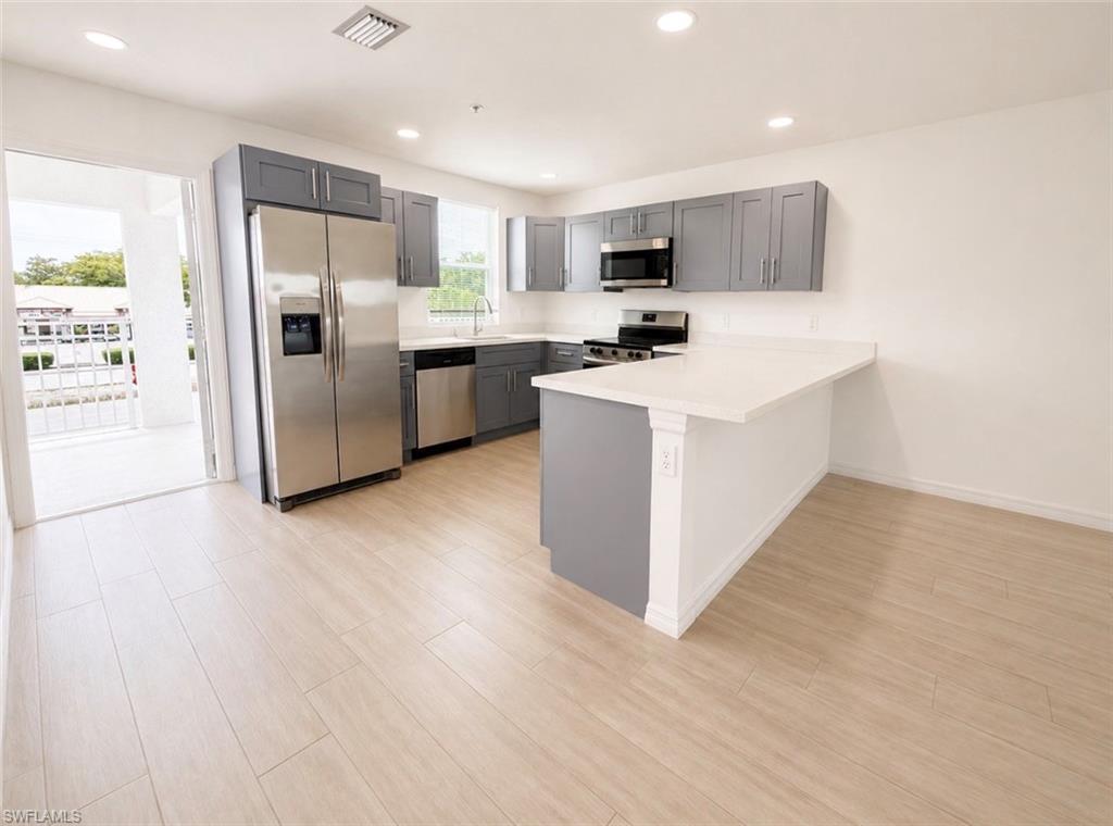 3815 Chiquita BLVD S 201 photo 25