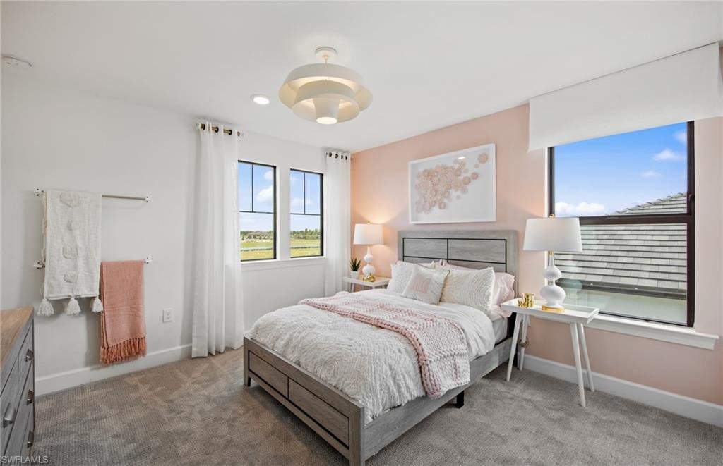 Interior photos are of a staged model home. Illustration purposes only. Options may vary.