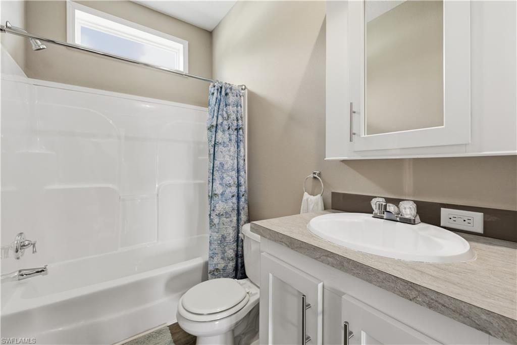 24 Red Poinciana DR photo 24