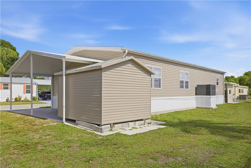24 Red Poinciana DR photo 29