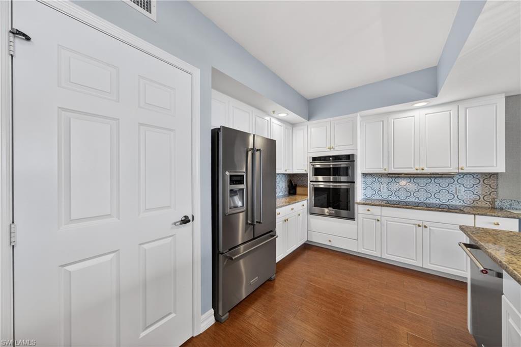 12701 Mastique Beach BLVD 502 photo 12