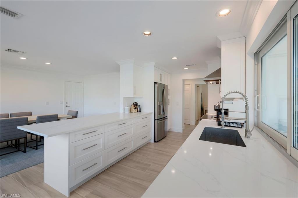1250 Tuna CT photo 9
