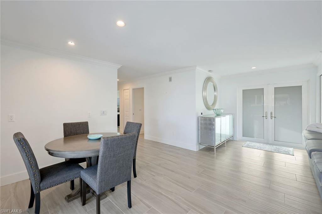 1250 Tuna CT photo 18