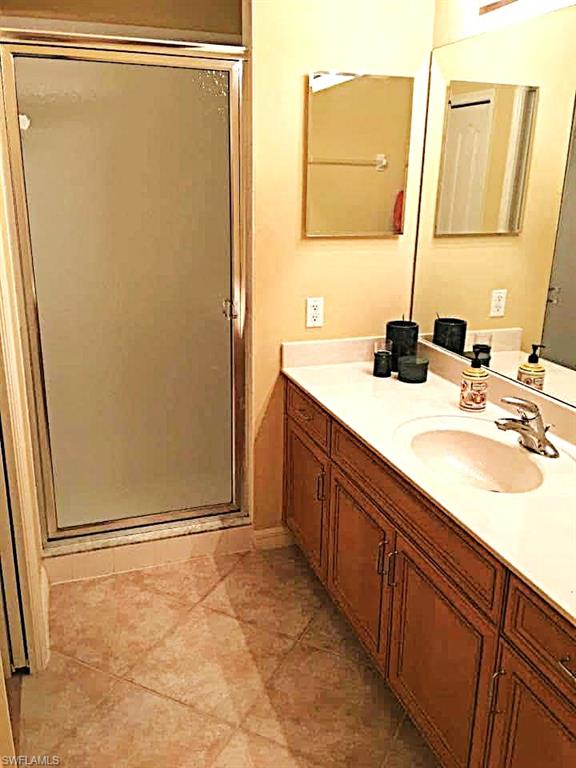 Step-in Shower.