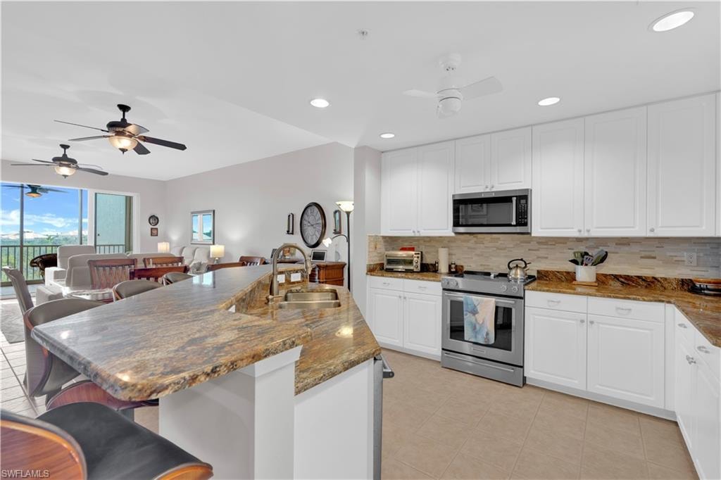 22628 Island Pines WAY 1303 photo 6