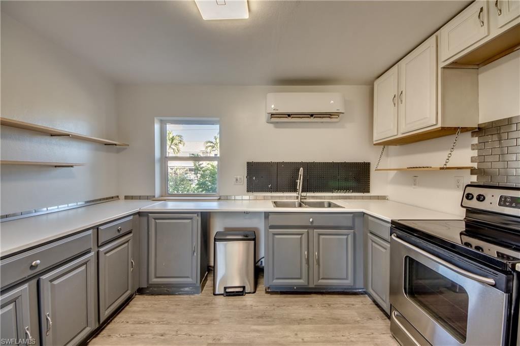 1112 SE 39th TER photo 16