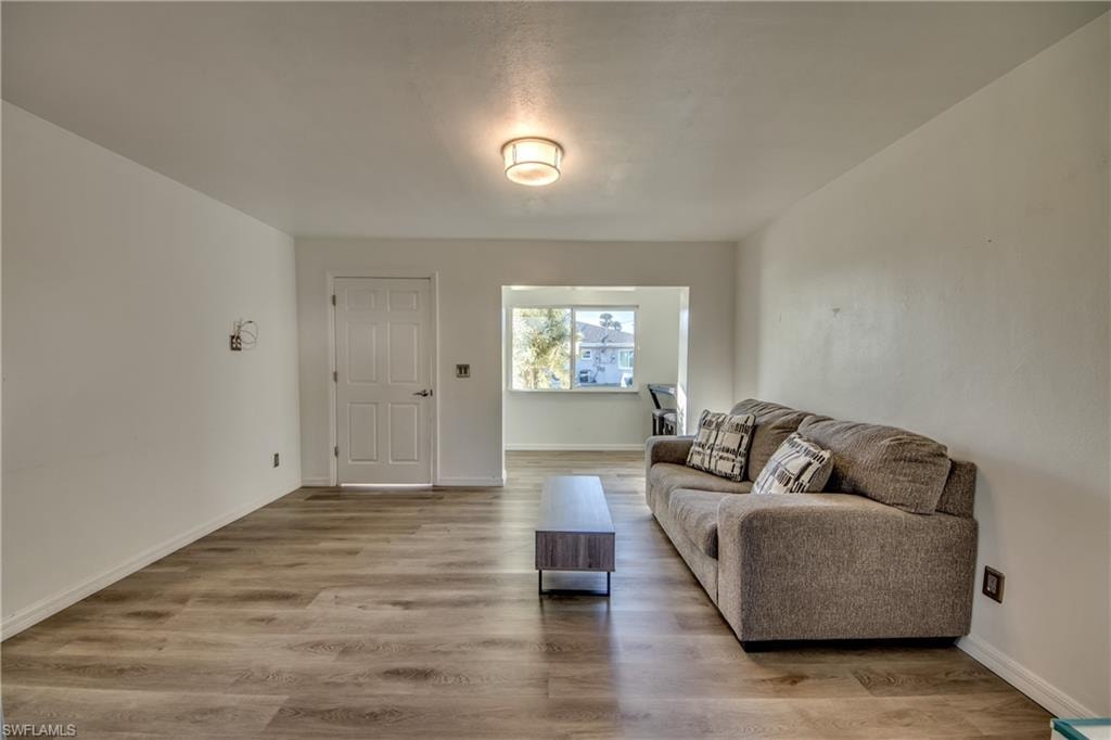 1112 SE 39th TER photo 10