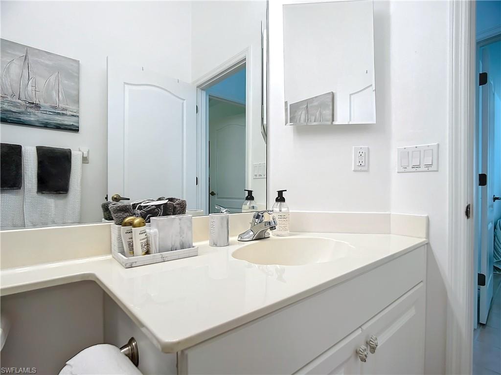 8452 Indian Wells WAY photo 23