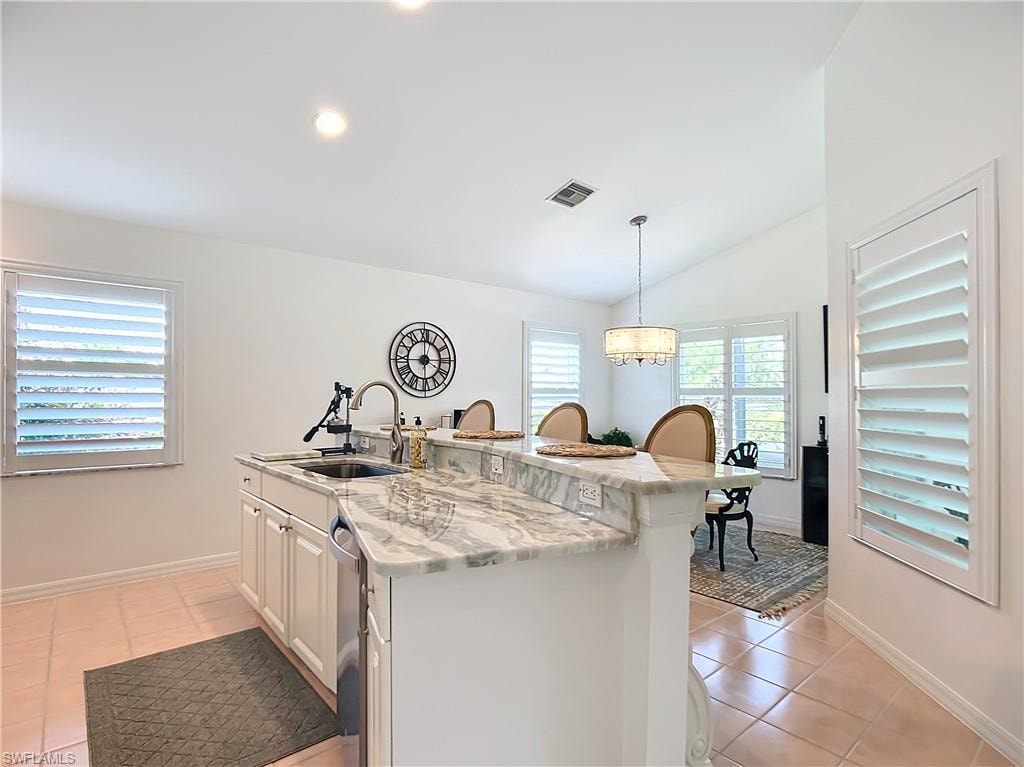 8452 Indian Wells WAY photo 13