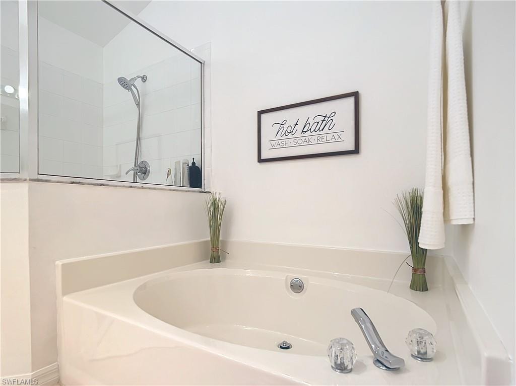 8452 Indian Wells WAY photo 32
