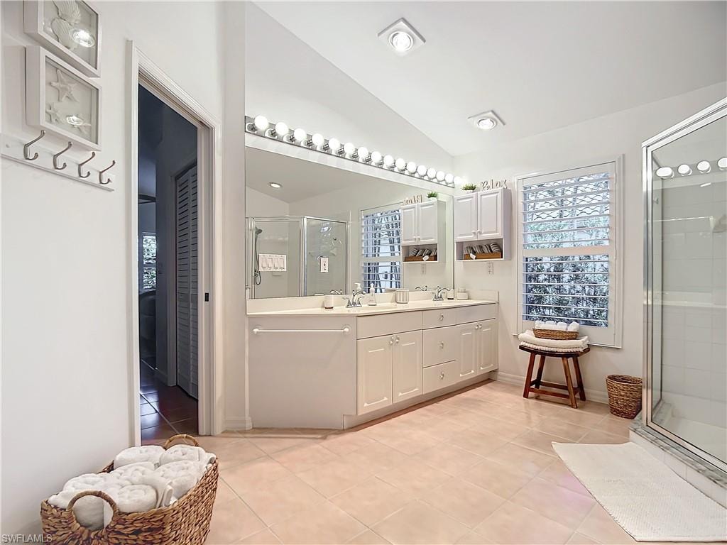 8452 Indian Wells WAY photo 33