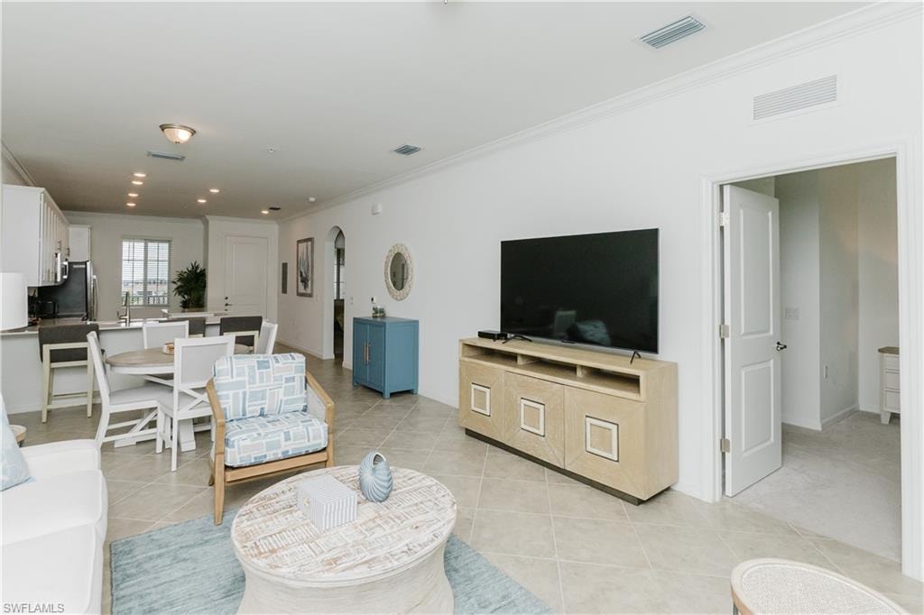 6034 National BLVD 544