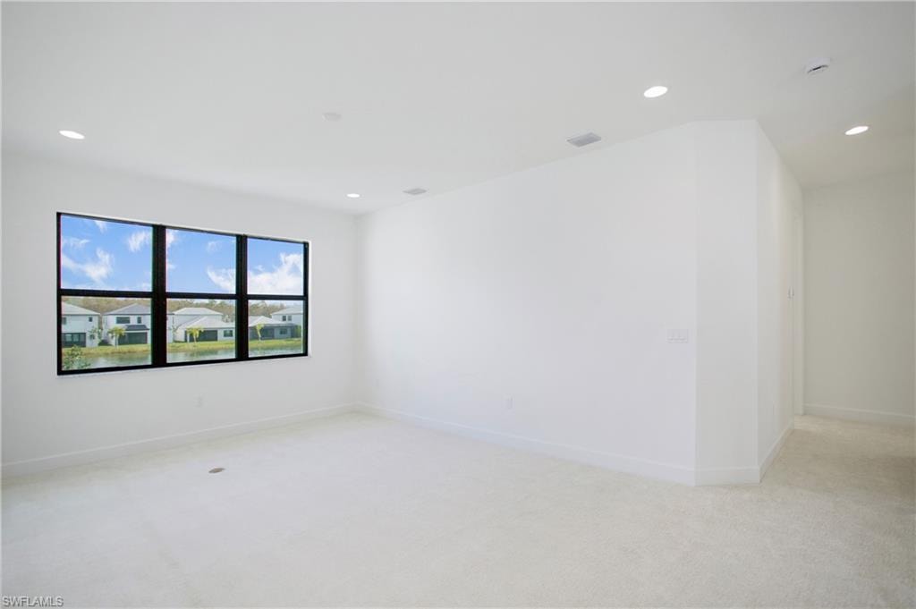 20195 Ainsley ST photo 26