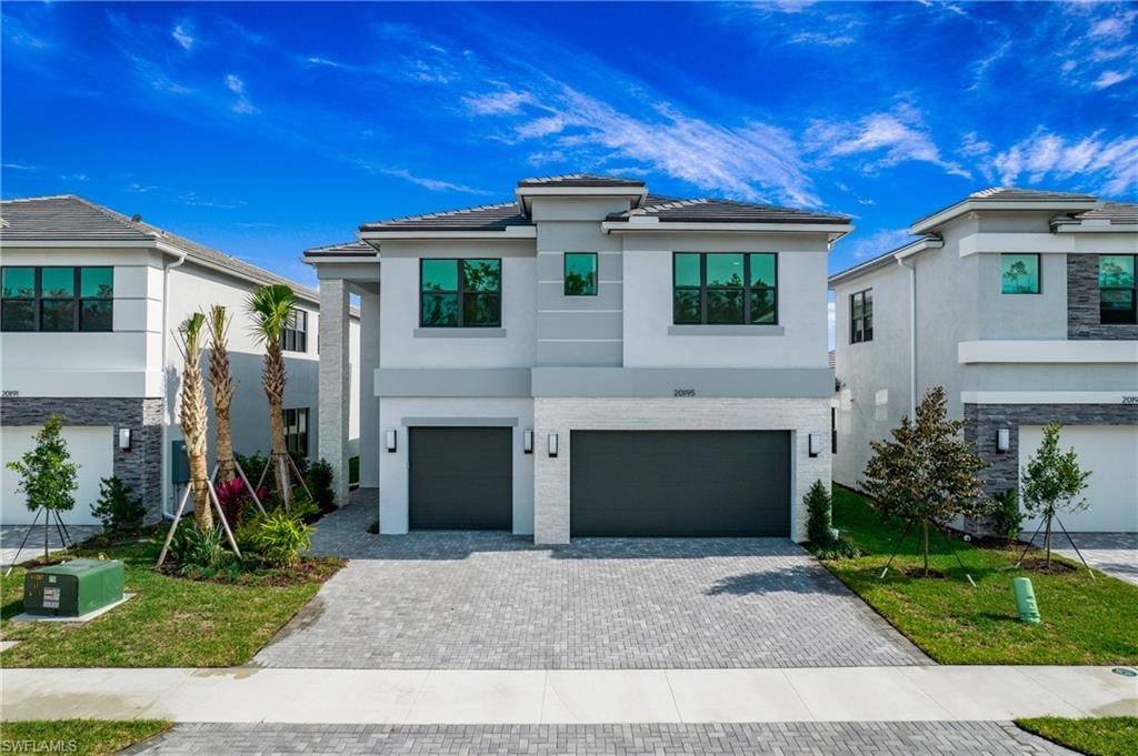 20195 Ainsley ST