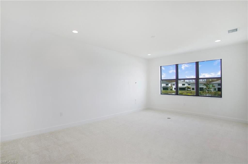 20195 Ainsley ST photo 25