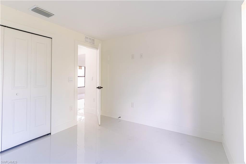 2710 42nd ST W photo 45