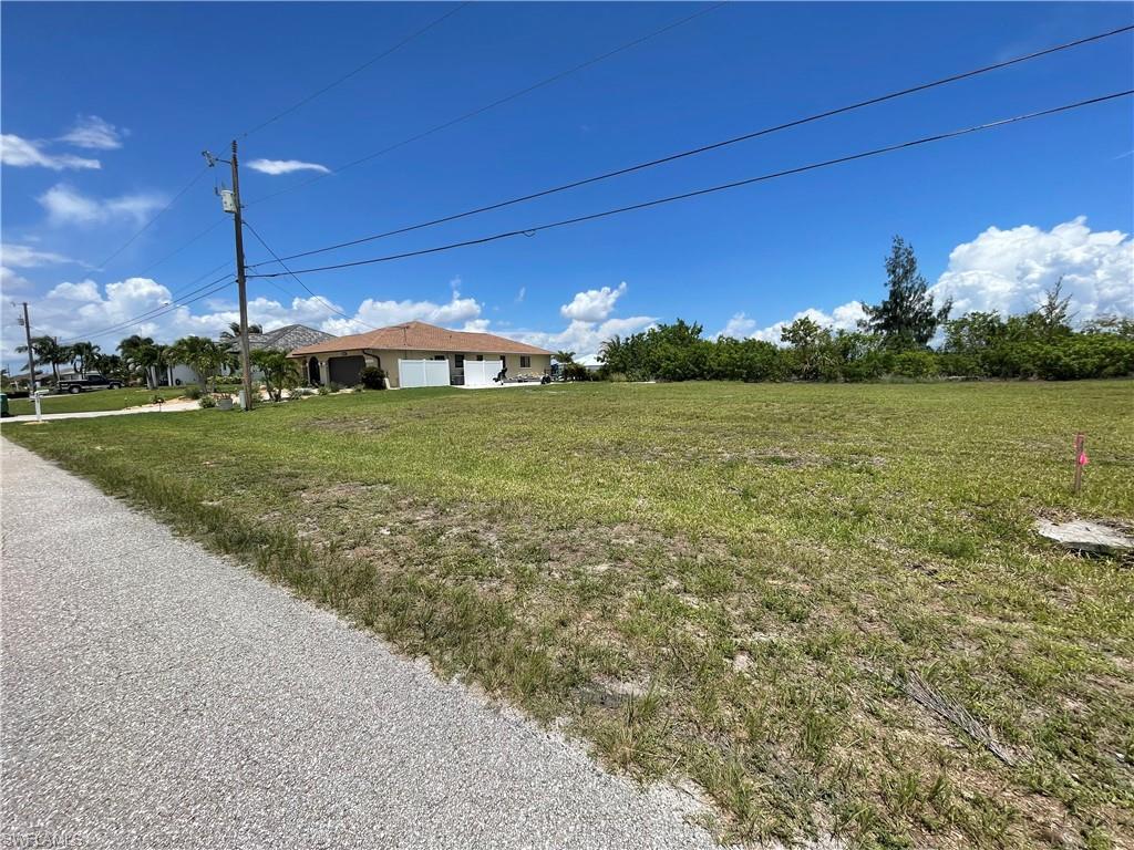 825 NW 33rd PL
