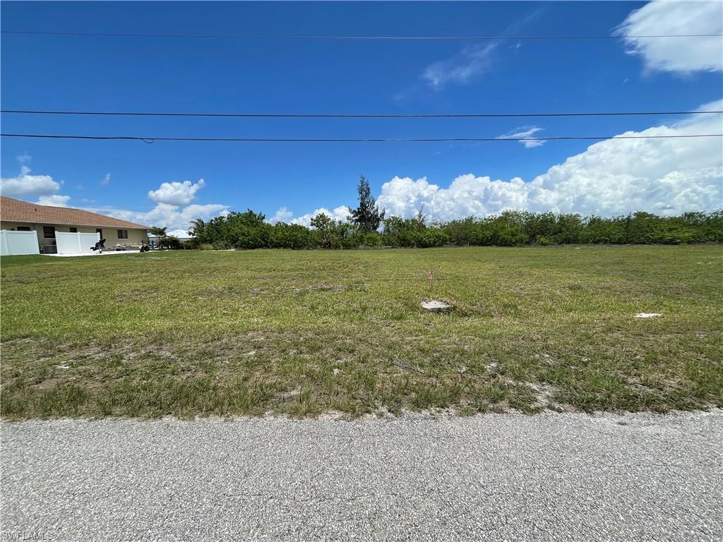 825 NW 33rd PL