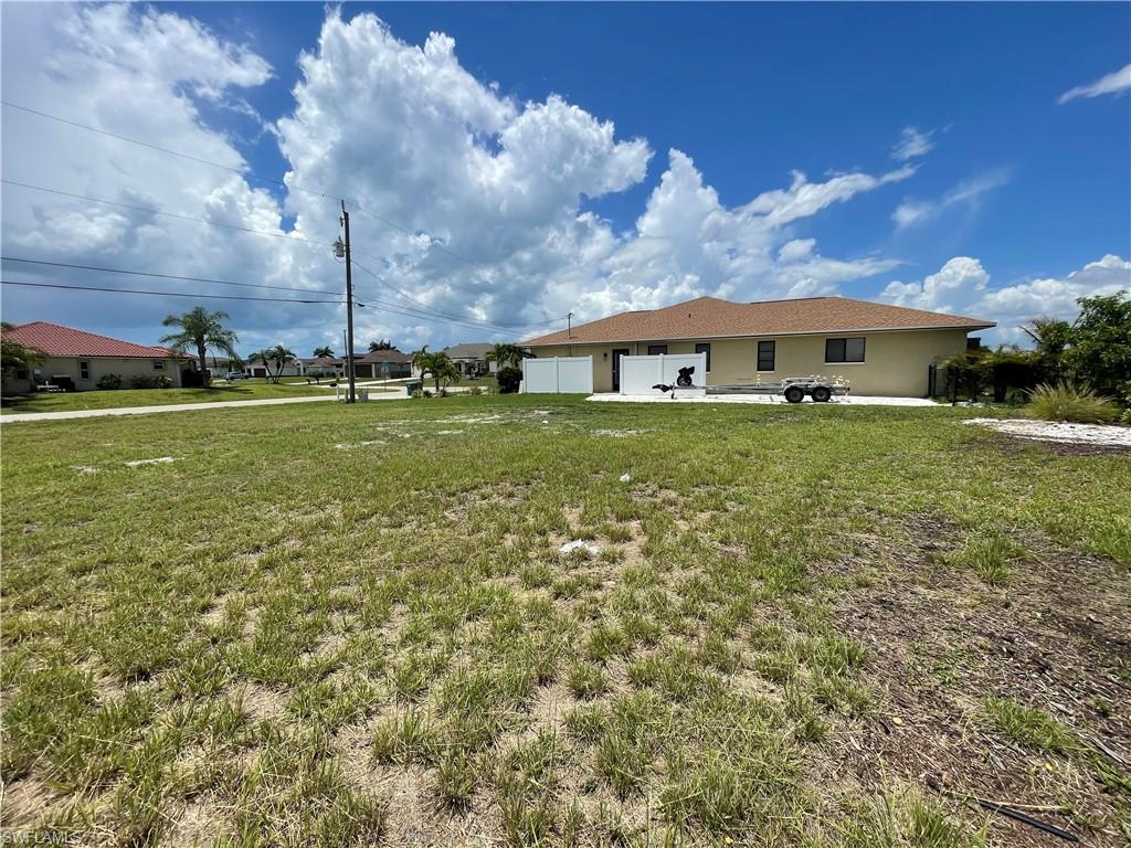 825 NW 33rd PL