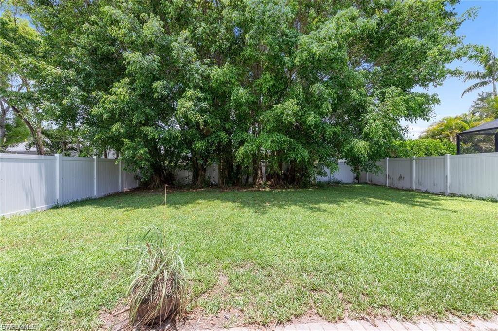 8364 Laurel Lakes BLVD photo 42