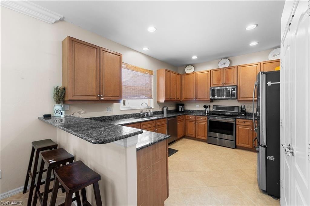 8364 Laurel Lakes BLVD photo 13