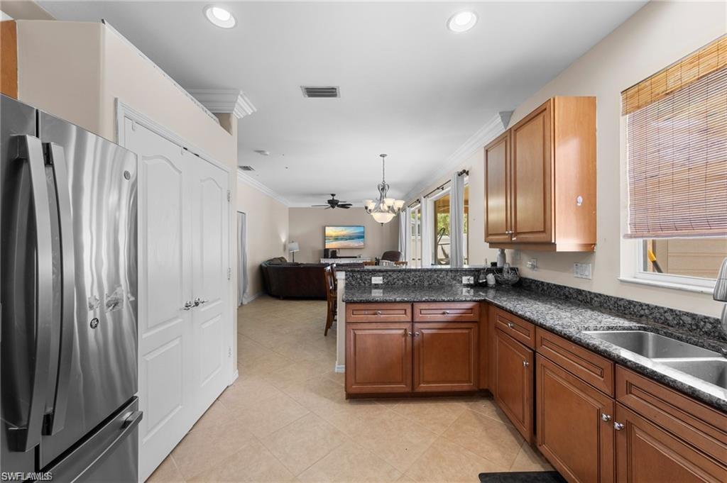 8364 Laurel Lakes BLVD photo 15