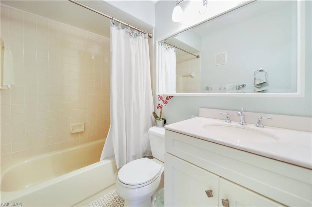2058 Arbour Walk CIR 322 photo 11