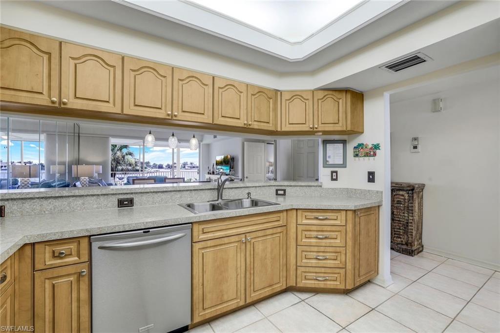 9380 Gulf Shore DR 102 photo 7