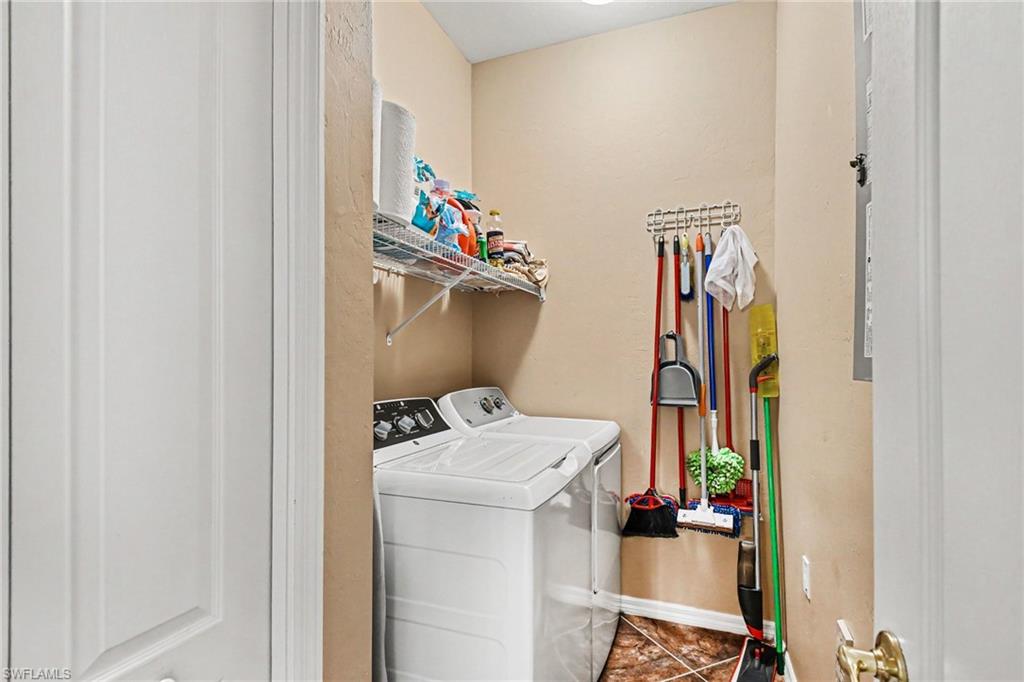 1230 Sweetwater LN 2208 photo 19