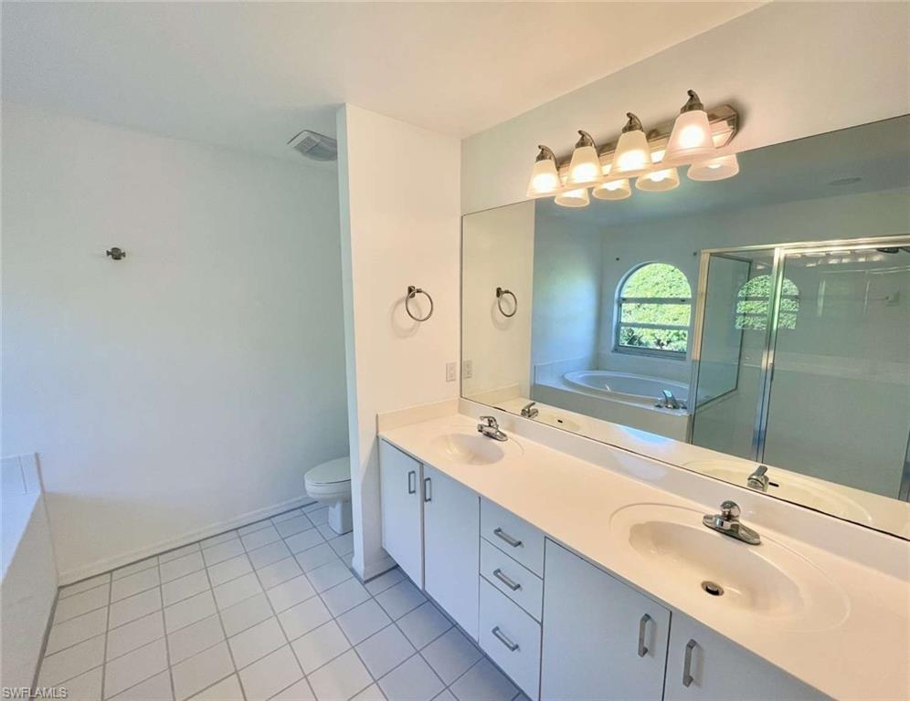 7588 Cameron CIR photo 18