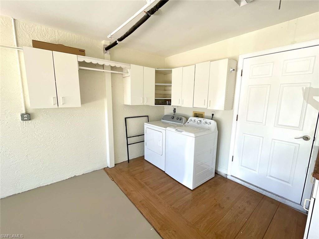 7588 Cameron CIR photo 29