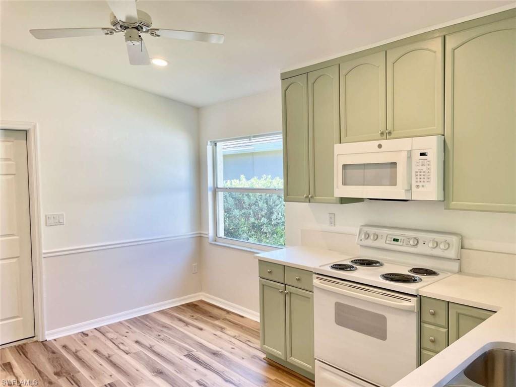 7588 Cameron CIR photo 8
