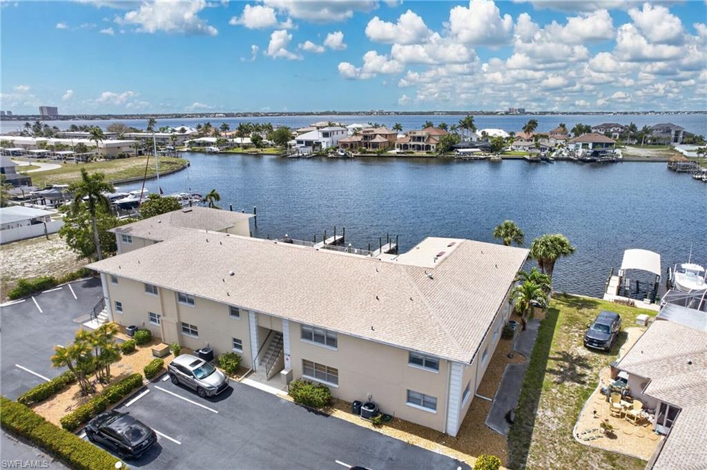 1714 Bikini CT 105 photo 24