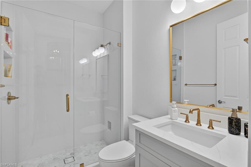 16380 Aberdeen WAY photo 20
