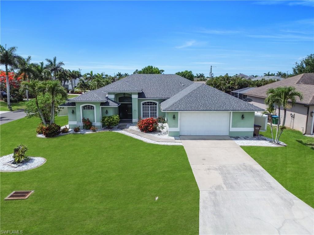1722 SW 38th TER