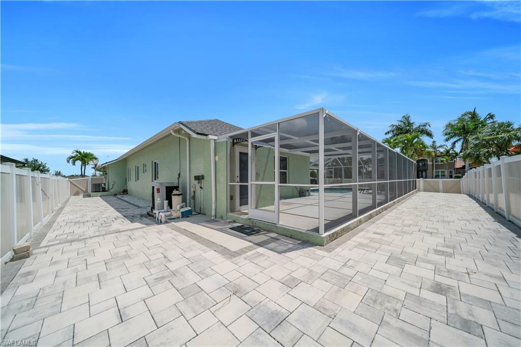 1722 SW 38th TER photo 30