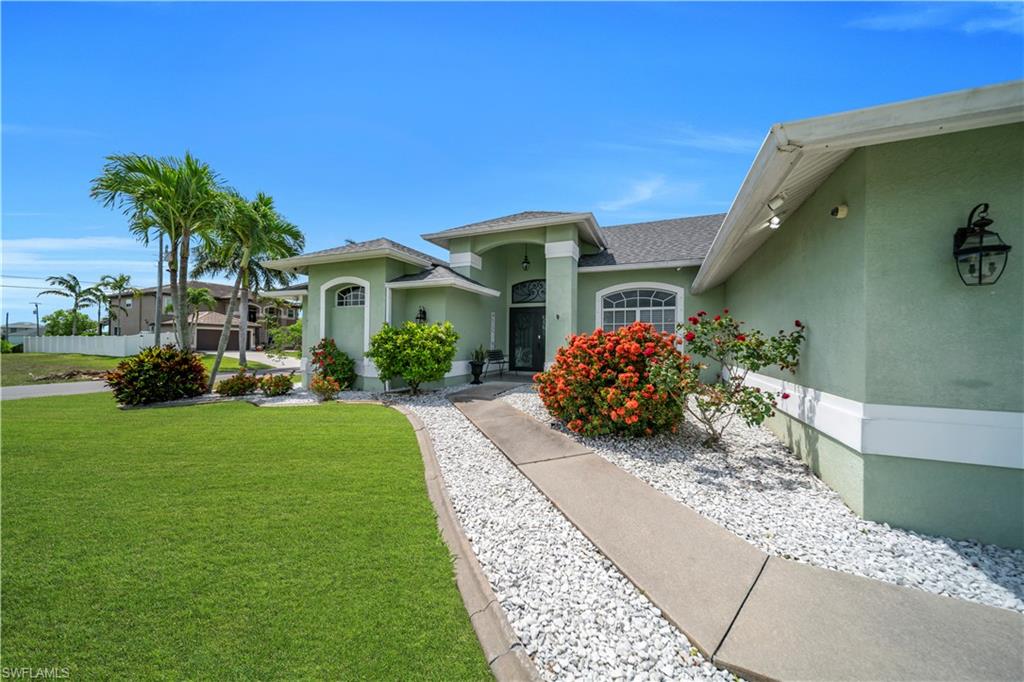 1722 SW 38th TER photo 33