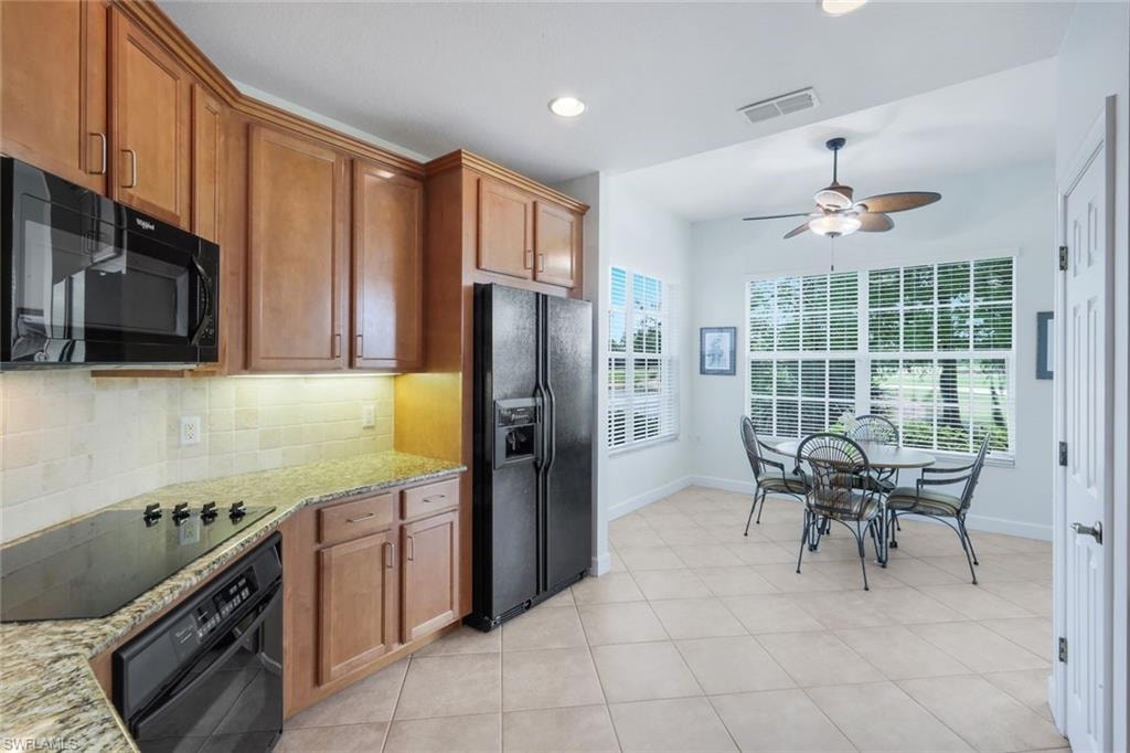 9271 Indigo Isle CT 101 photo 17