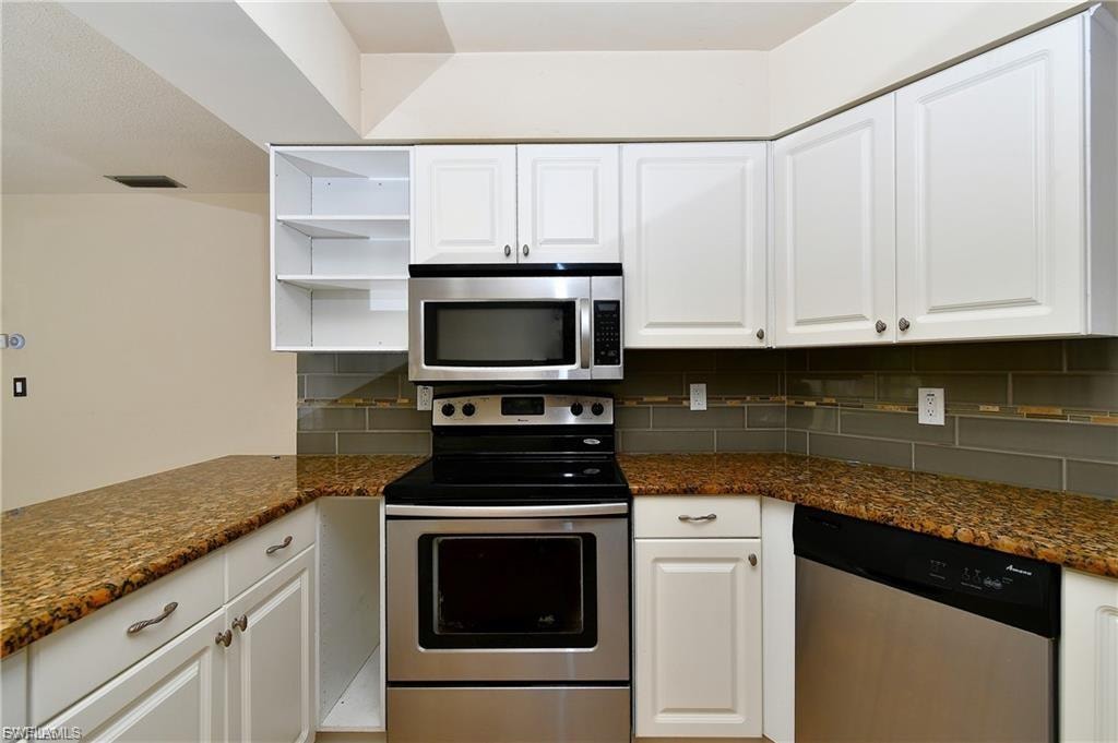 9 Park Lane CIR photo 9
