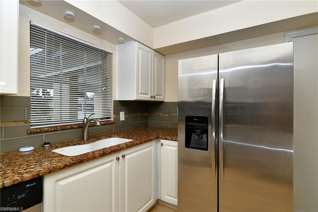 9 Park Lane CIR photo 10
