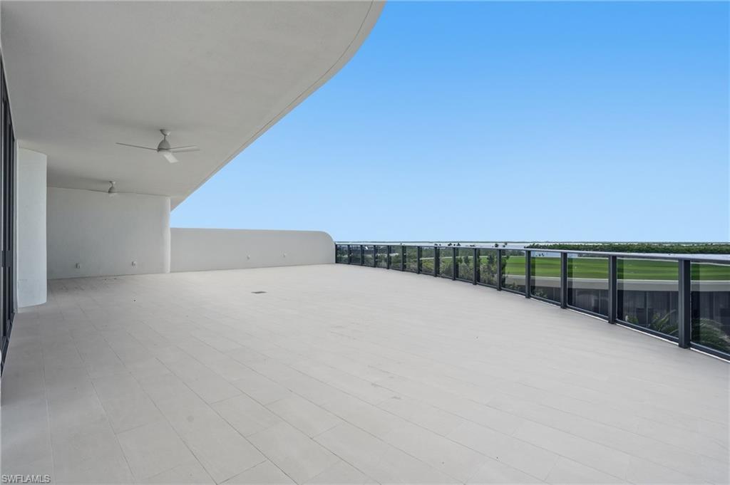 5100 Seagrass BLVD 201 photo 35