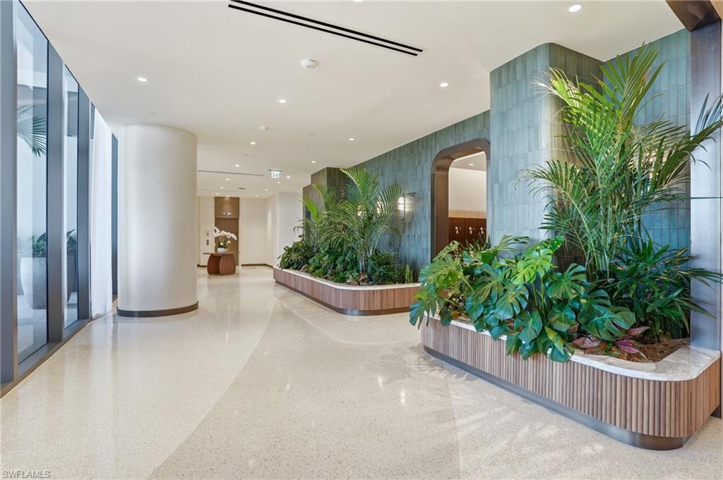 5100 Seagrass BLVD 201 photo 40