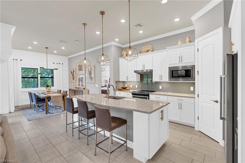 20992 Corkscrew Shores BLVD photo 9