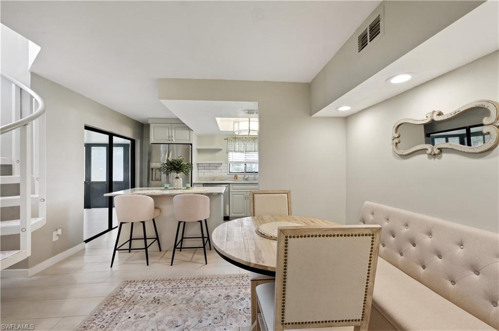 Dining & Kitchen